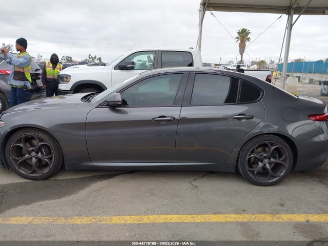 Alfa Romeo Giulia Ti Rwd 2017 ZARFAECN6H7557466 Image 14