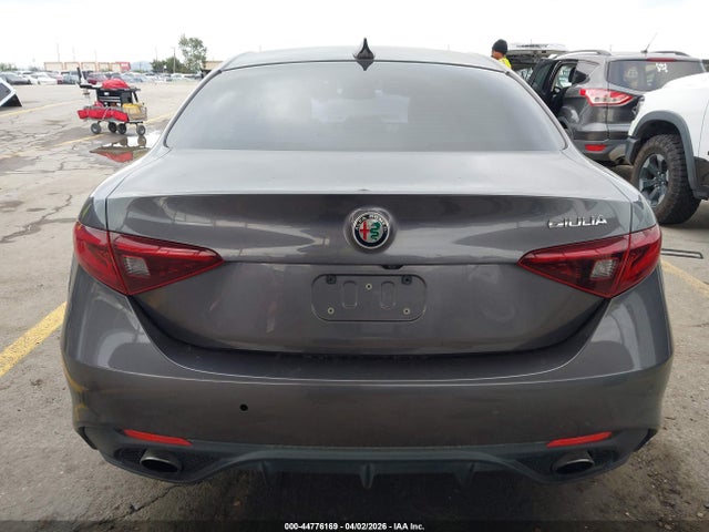 Alfa Romeo Giulia Ti Rwd 2017 ZARFAECN6H7557466 Image 16