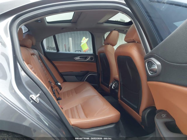 Alfa Romeo Giulia Ti Rwd 2017 ZARFAECN6H7557466 Image 8