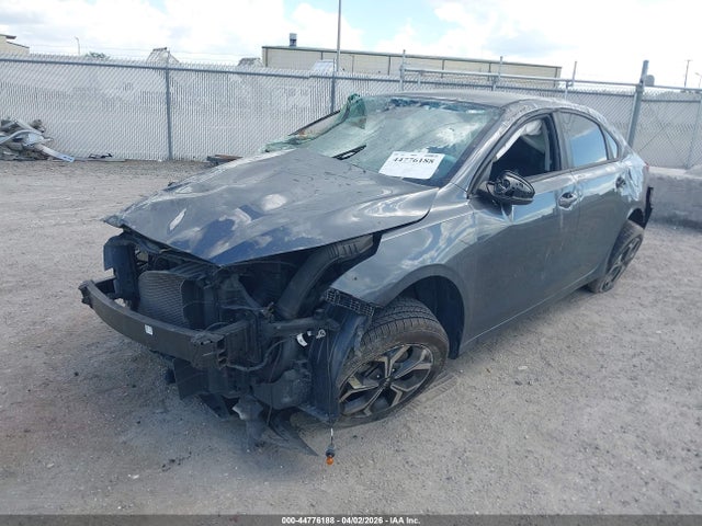 2020 Kia Forte Lxs მანქანა იყიდება აუქციონზე, vin: 3KPF24AD4LE189700, აუქციონის ნომერი: 44776188