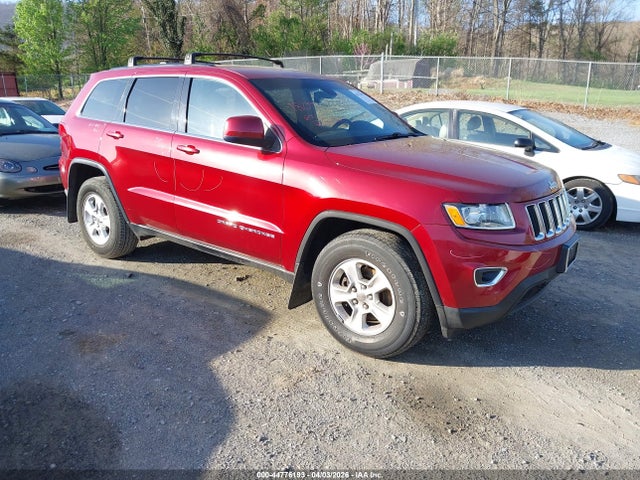 Продажа на аукционе авто 2015 Jeep Grand Cherokee Laredo, vin: 1C4RJFAGXFC927999, номер лота: 44776193