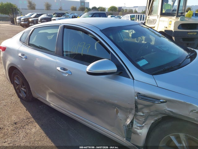5XXGT4L36LG393668 KIA Optima Lx