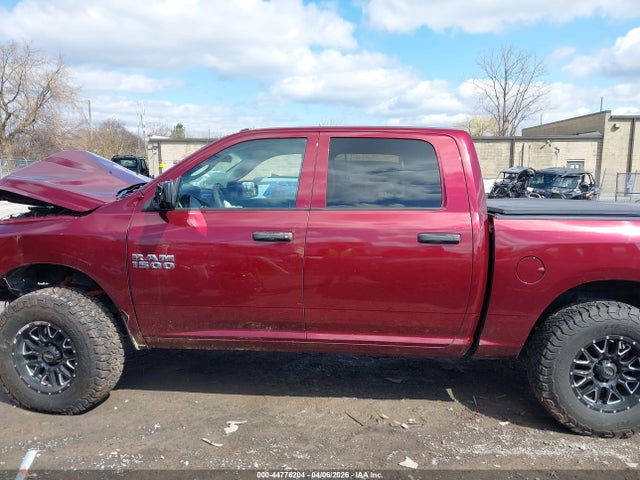 Aukcja sprzedaży 2018 Ram 1500 Express  4x4 5'7 Box, vin: 3C6RR7KG8JG235511, numer aukcji: 44776204