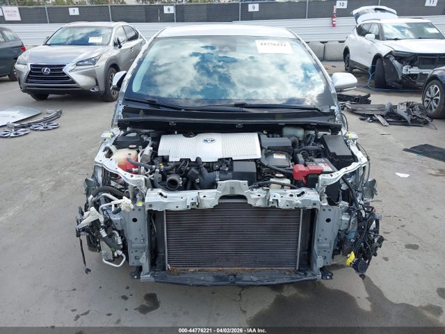 JTDKARFP7J3092500 Toyota Prius Prime Premium