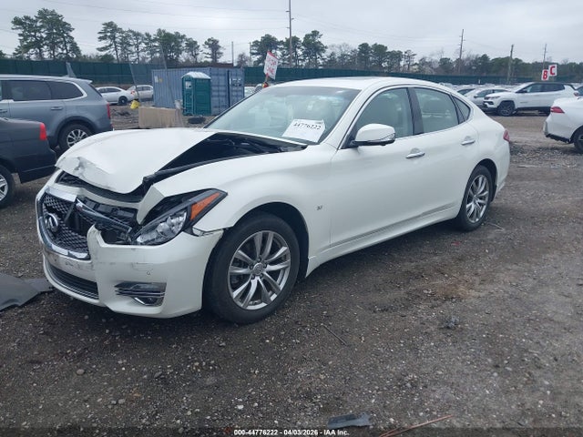 44776222 :رقم المزاد ، JN1BY1AR8JM220763 vin ، 2018 Infiniti Q70 3.7x Luxe مزاد بيع