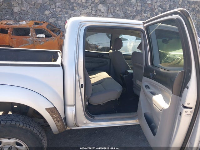 Продажа на аукционе авто 2013 Toyota Tacoma Base V6, vin: 3TMLU4EN9DM114577, номер лота: 44776273