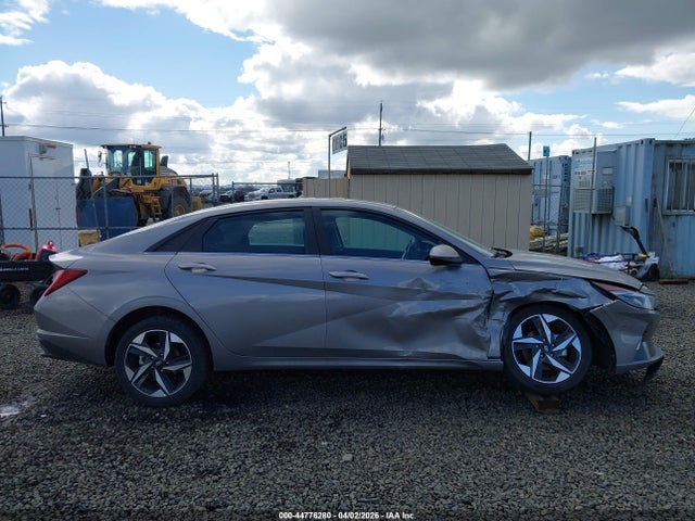 Продаж на аукціоні авто 2023 Hyundai Elantra Hybrid Limited, vin: KMHLN4AJ5PU090743, номер лоту: 44776280