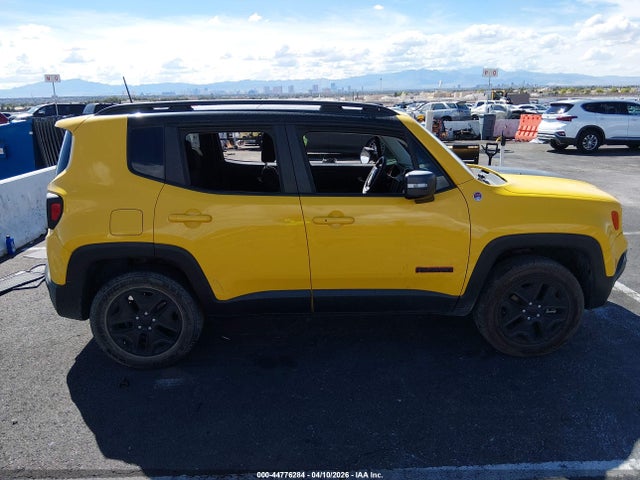 ZACCJBCB4JPH84987 Jeep Renegade Trailhawk 4x4