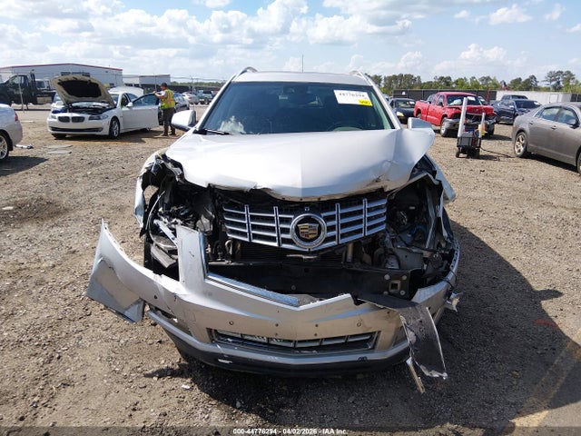 Auction sale of the 2016 Cadillac Srx Luxury Collection, vin: 3GYFNBE33GS584174, lot number: 44776294