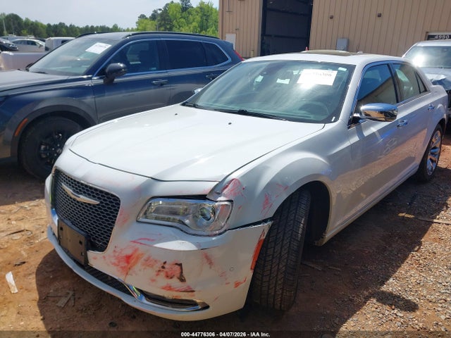 44776306 :رقم المزاد ، 2C3CCAEG3HH586494 vin ، 2017 Chrysler 300c مزاد بيع