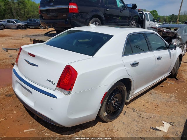 44776306 :رقم المزاد ، 2C3CCAEG3HH586494 vin ، 2017 Chrysler 300c مزاد بيع