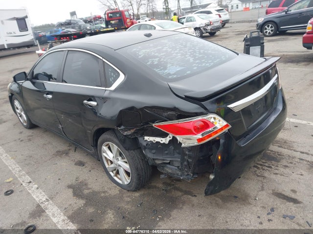 2013 Nissan Altima 2.5 Sv მანქანა იყიდება აუქციონზე, vin: 1N4AL3AP8DC911289, აუქციონის ნომერი: 44776310