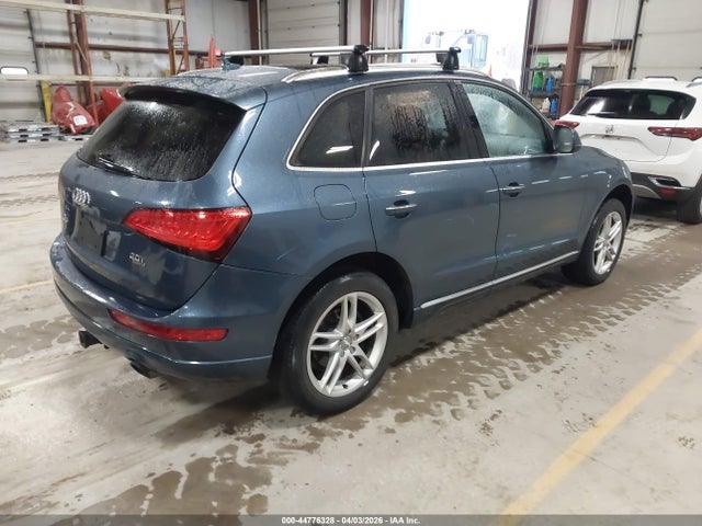 Audi Q5 2.0t Premium 2016 WA1L2AFP1GA105260 Image 4
