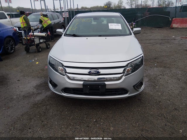 44776351 :رقم المزاد ، 3FAHP0JG1BR340566 vin ، 2011 Ford Fusion Sel مزاد بيع