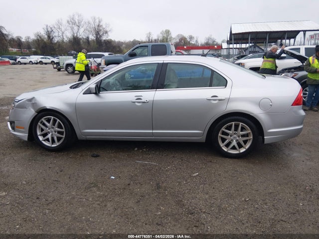 44776351 :رقم المزاد ، 3FAHP0JG1BR340566 vin ، 2011 Ford Fusion Sel مزاد بيع