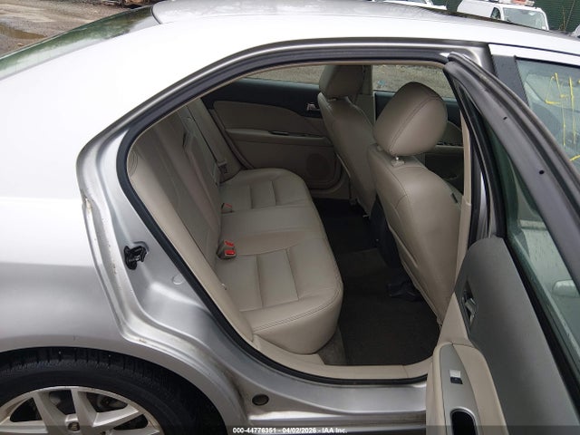 44776351 :رقم المزاد ، 3FAHP0JG1BR340566 vin ، 2011 Ford Fusion Sel مزاد بيع