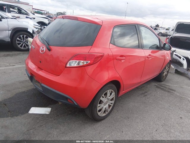 JM1DE1KZ3E0185849 Mazda Mazda2 Sport