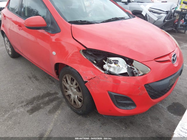 JM1DE1KZ3E0185849 Mazda Mazda2 Sport