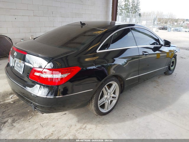 2013 MERCEDES-BENZ E 350 WDDKJ8JB6DF213337 Photo 3