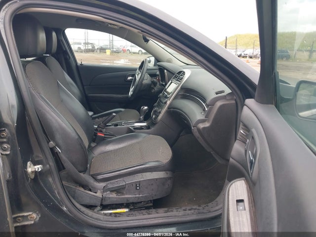 2015 CHEVROLET MALIBU 1G11D5SL8FF140907 Photo 4