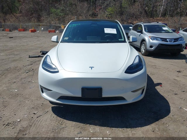 44776416 :رقم المزاد ، 7SAYGDEEXPF693006 vin ، 2023 Tesla Model Y Awd/long Range Dual Motor All-wheel Drive مزاد بيع