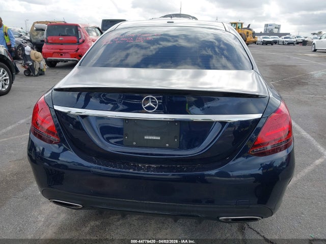 44776420 :رقم المزاد ، W1KWF8DB2MR648644 vin ، 2021 Mercedes-benz C 300 Sedan مزاد بيع