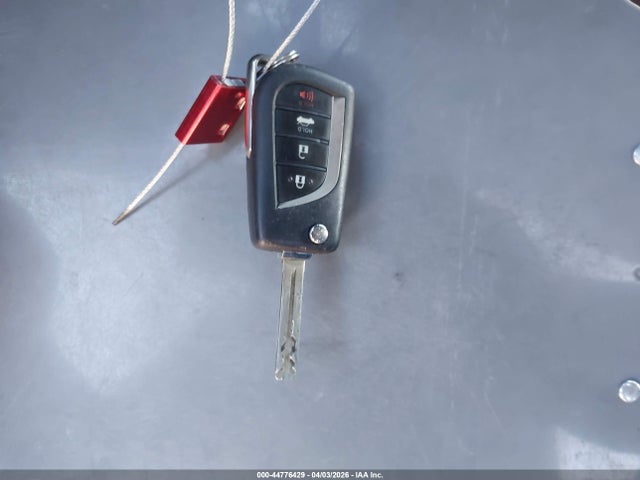 4T1B11HK1JU500949 Toyota CAMRY SE