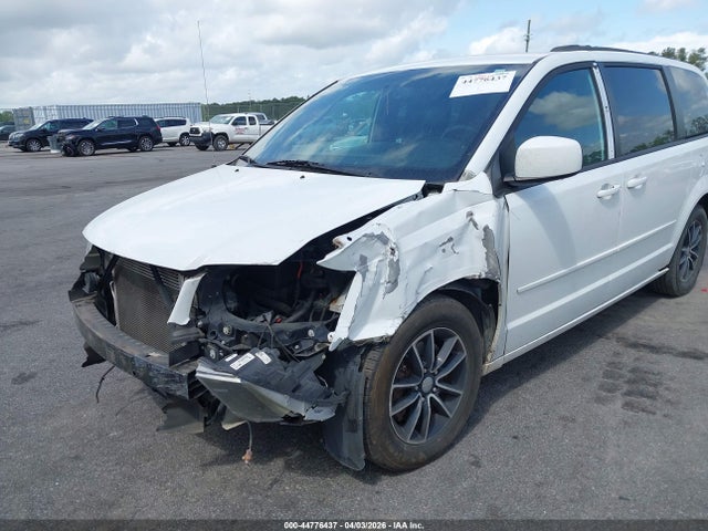 2017 Dodge Grand Caravan Gt მანქანა იყიდება აუქციონზე, vin: 2C4RDGEG5HR596850, აუქციონის ნომერი: 44776437