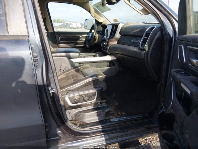 2019 Ram 1500 Laramie  4x4 6'4 Box მანქანა იყიდება აუქციონზე, vin: 1C6RRFRG9KN745312, აუქციონის ნომერი: 44776442