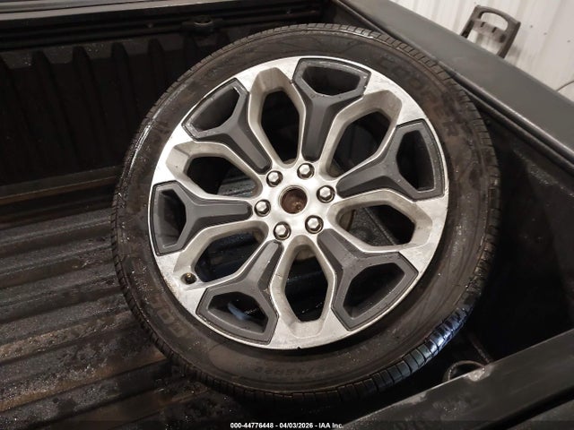 44776448 :رقم المزاد ، 1C6SRFKT3KN679090 vin ، 2019 Ram 1500 Longhorn  4x4 5'7 Box مزاد بيع