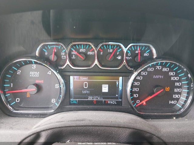 Продаж на аукціоні авто 2018 Chevrolet Tahoe Lt, vin: 1GNSCBKC4JR199691, номер лоту: 44776459