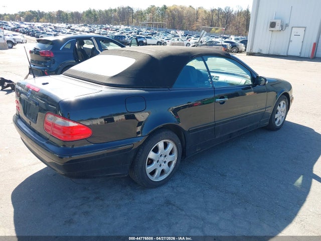 2003 Mercedes-benz Clk 320 მანქანა იყიდება აუქციონზე, vin: WDBLK65G73T138927, აუქციონის ნომერი: 44776508