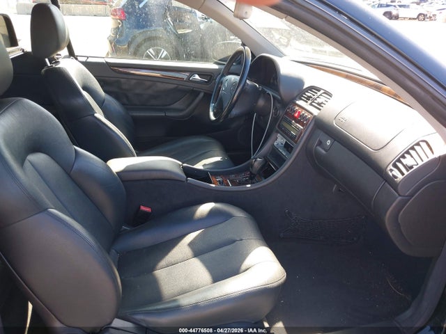 2003 Mercedes-benz Clk 320 მანქანა იყიდება აუქციონზე, vin: WDBLK65G73T138927, აუქციონის ნომერი: 44776508