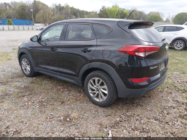 2018 HYUNDAI TUCSON KM8J23A4XJU660165 Photo 2