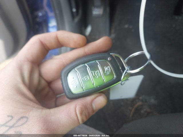 2019 Hyundai Ioniq Plug-in Hybrid მანქანა იყიდება აუქციონზე, vin: KMHC65LD9KU173370, აუქციონის ნომერი: 44776536