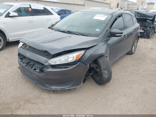 1FADP3K28HL295555 Ford FOCUS SE