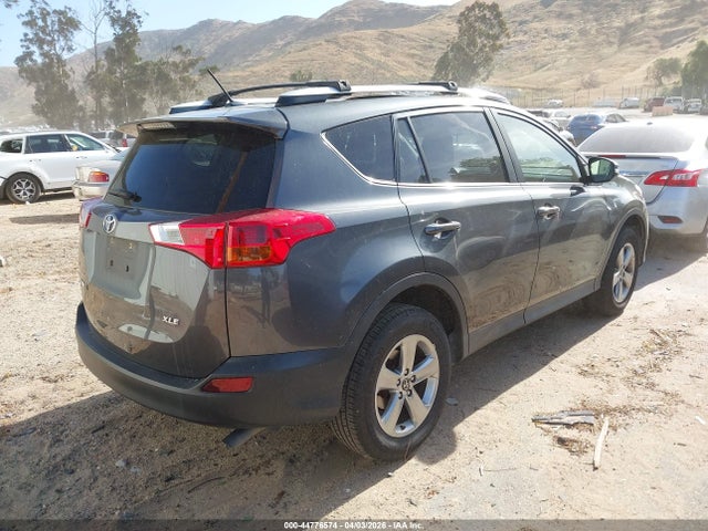 Toyota Rav4 Xle 2015 JTMWFREV6FD067009 Image 4