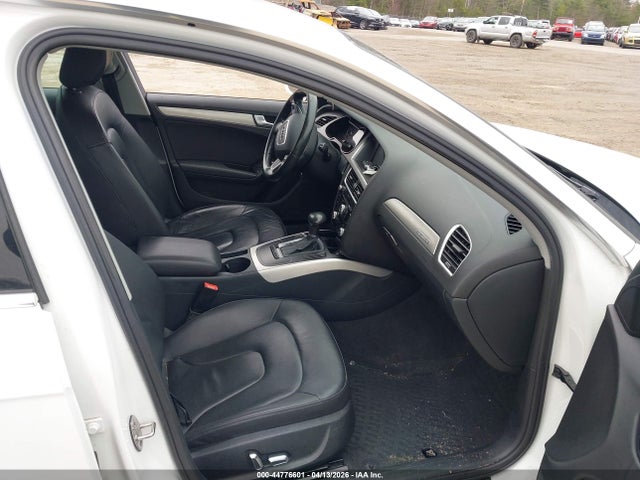 WAUBFAFLXFN011949 Audi A4 2.0t Premium