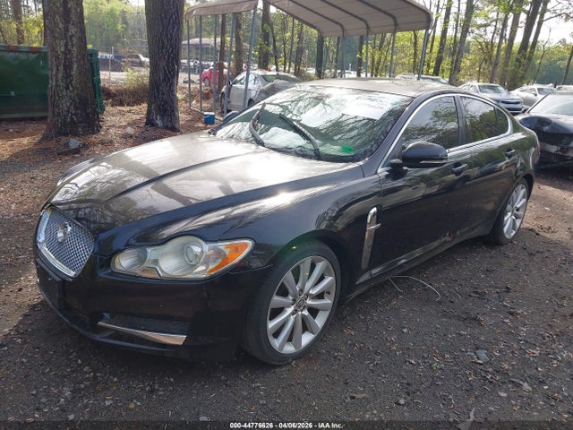 2011 JAGUAR XF SAJWA0GB1BLR91663 Photo 1