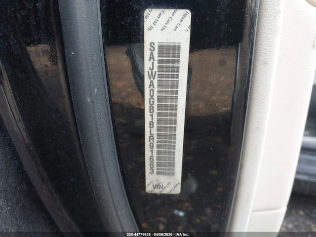 2011 JAGUAR XF SAJWA0GB1BLR91663 Photo 8