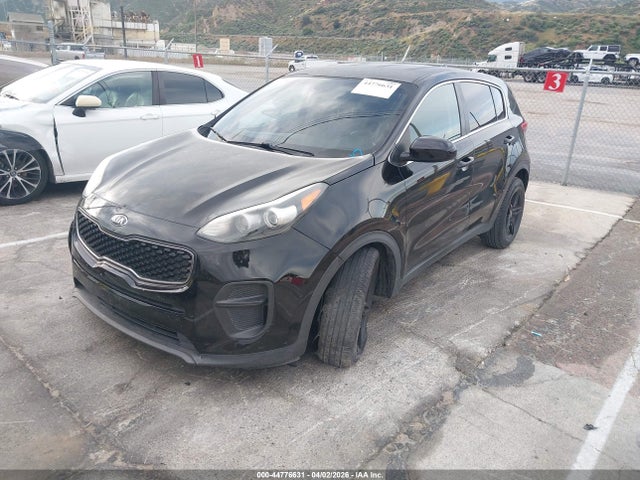 KIA Sportage Lx 2018 KNDPM3AC7J7337156 Image 2