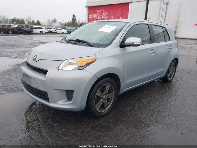 2013 SCION XD JTKKUPB41D1037475 Photo 1