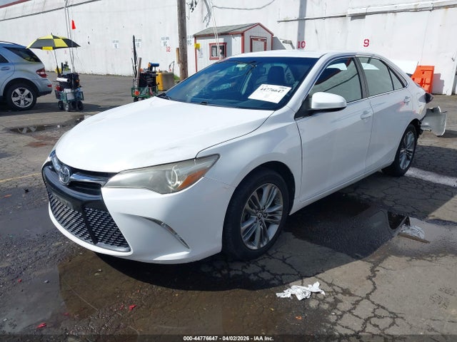 Toyota CAMRY SE 2015 4T1BF1FK5FU085856 Image 2