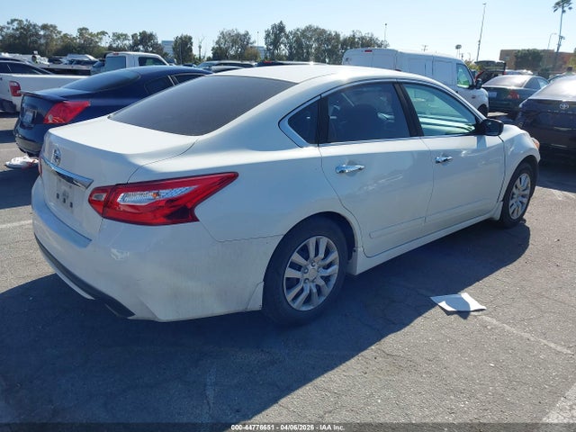 1N4AL3AP3HN309233 Nissan Altima 2.5 S