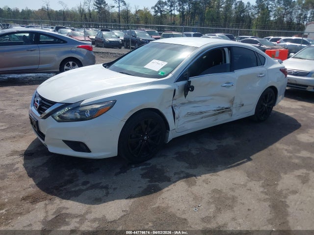 1N4AL3AP6HC248293 Nissan Altima 2.5 Sr