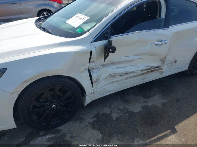 1N4AL3AP6HC248293 Nissan Altima 2.5 Sr