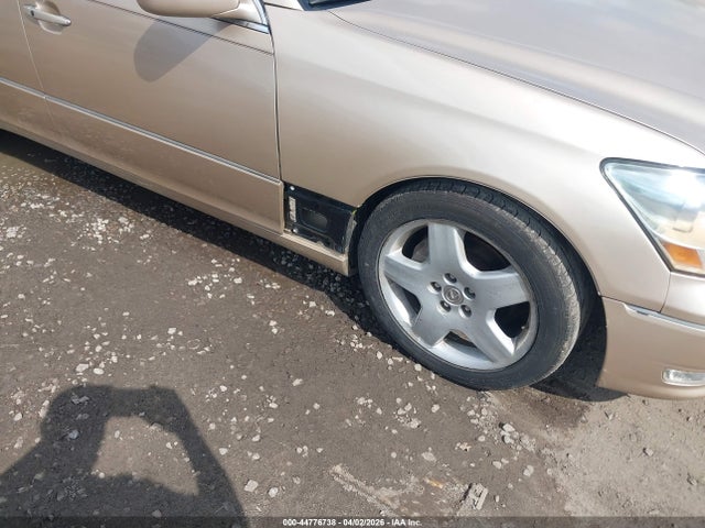 2005 LEXUS LS 430 JTHBN36F550177740 Photo 5