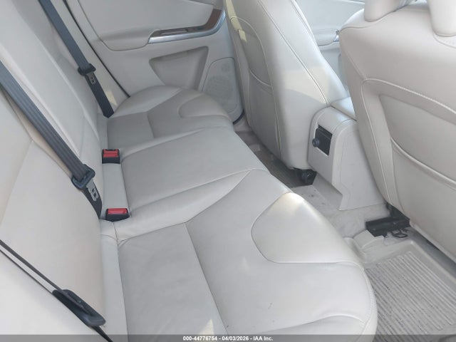Продажа на аукционе авто 2016 Volvo Xc60 T6 Drive-e Platinum, vin: YV449MDM3G2863222, номер лота: 44776754