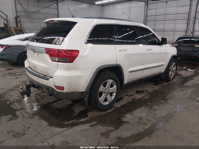 44776800 :رقم المزاد ، 1J4RR4GG5BC735303 vin ، 2011 Jeep Grand Cherokee Laredo مزاد بيع