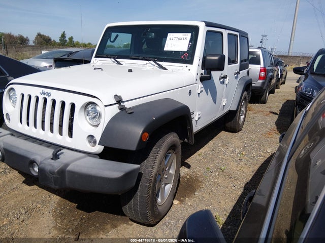 1C4BJWDG8HL732208 Jeep Wrangler Unlimited Sport 4x4